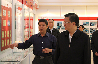 福建省委常委、省紀(jì)委書記倪岳峰調(diào)研虹潤公司