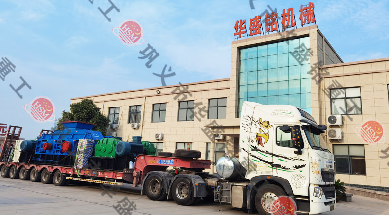 鉀長(zhǎng)石制砂機(jī)發(fā)貨現(xiàn)場(chǎng)